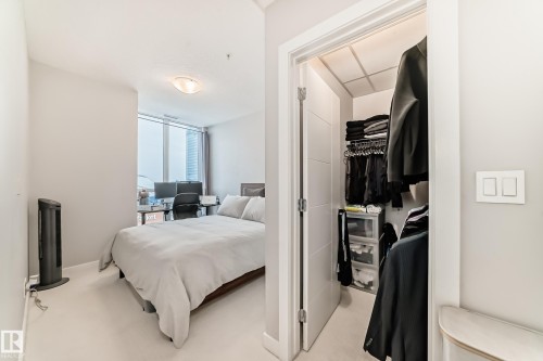 905 10238 103 Street, Edmonton, AB - Indoor Photo Showing Bedroom