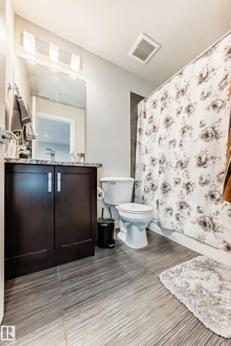 905 10238 103 Street, Edmonton, AB - Indoor Photo Showing Bathroom