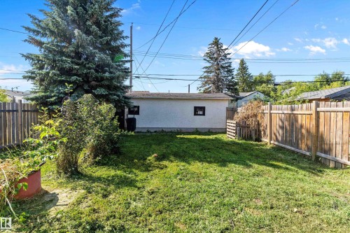 4509 53 Avenue, Wetaskiwin, AB - Outdoor