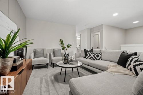 24 Grayson Green, Stony Plain, AB - Indoor Photo Showing Living Room