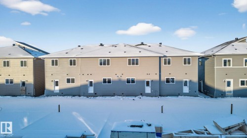 122 Pierwyck Loop, Spruce Grove, AB - Outdoor With Exterior