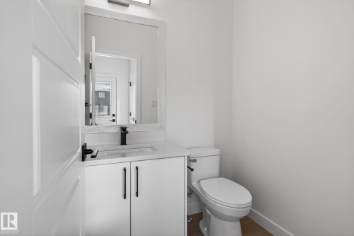 124 Pierwyck Loop, Spruce Grove, AB - Indoor Photo Showing Bathroom