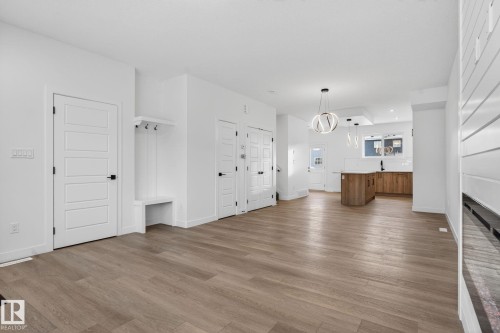 124 Pierwyck Loop, Spruce Grove, AB - Indoor