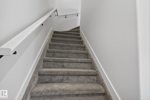 126 Pierwyck Loop, Spruce Grove, AB - Indoor Photo Showing Other Room