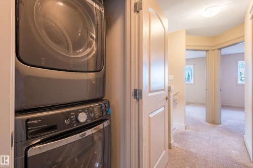 12126 65 Street, Edmonton, AB - Indoor Photo Showing Laundry Room