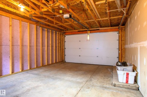 12126 65 Street, Edmonton, AB - Indoor Photo Showing Garage