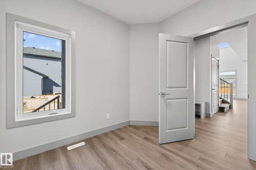 5250 47 Avenue, Calmar, AB - Indoor Photo Showing Other Room