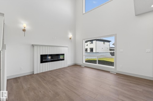 5254 47 Avenue, Calmar, AB - Indoor Photo Showing Living Room With Fireplace