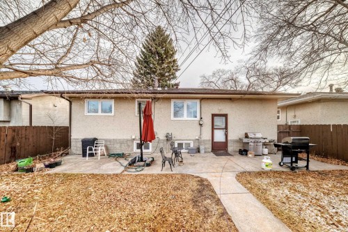 9126 152 St, Edmonton, AB - Outdoor