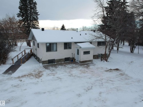 5203 51A Avenue, Rural Sturgeon County, AB - Outdoor