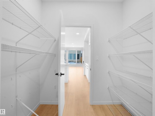 17326 98A Street, Edmonton, AB - Indoor With Storage