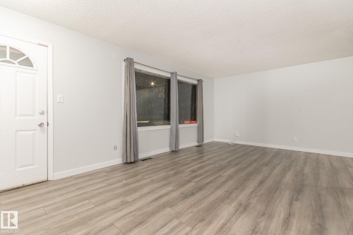 13524 66 Street, Edmonton, AB - Indoor Photo Showing Other Room