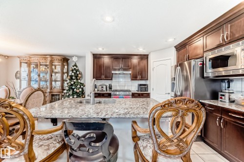1704 158 Street, Edmonton, AB - Indoor Photo Showing Kitchen With Stainless Steel Kitchen With Double Sink With Upgraded Kitchen