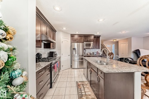 1704 158 Street, Edmonton, AB - Indoor Photo Showing Kitchen With Stainless Steel Kitchen With Double Sink With Upgraded Kitchen