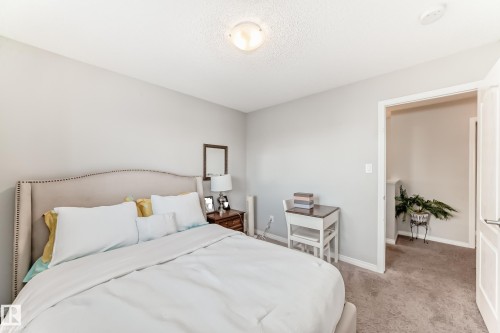 1704 158 Street, Edmonton, AB - Indoor Photo Showing Bedroom