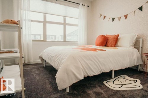 74 Riverhill Crescent, St. Albert, AB - Indoor Photo Showing Bedroom