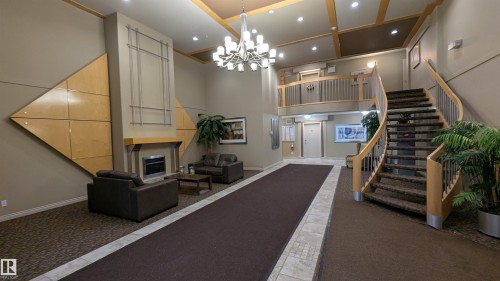 500 10311 111 Street Nw, Edmonton, AB - Indoor Photo Showing Other Room