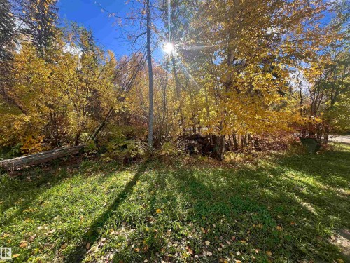 26 Pine Crescent, Rural Parkland County, AB 