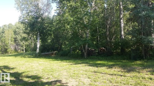 26 Pine Crescent, Rural Parkland County, AB 