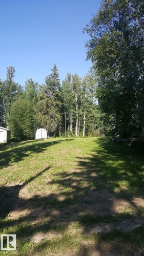 26 Pine Crescent, Rural Parkland County, AB 