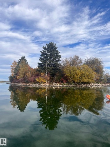 26 Pine Crescent, Rural Parkland County, AB 