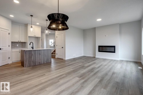 34 Ficus Way, Fort Saskatchewan, AB - Indoor