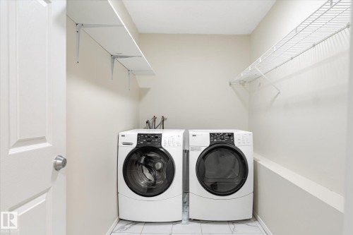 1187 Potter Greens Drive, Edmonton, AB - Indoor Photo Showing Laundry Room