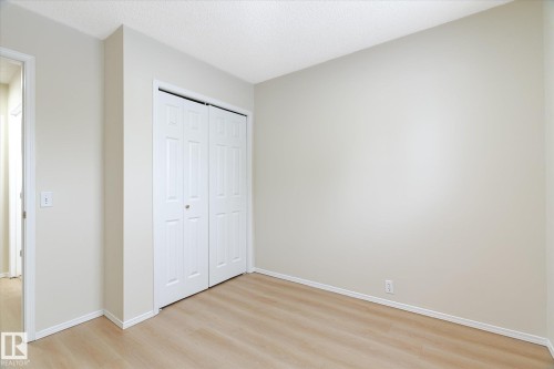 1187 Potter Greens Drive, Edmonton, AB - Indoor Photo Showing Other Room
