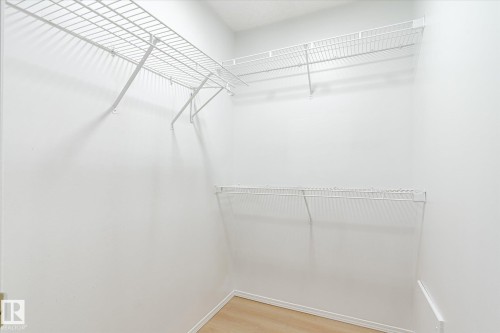 1187 Potter Greens Drive, Edmonton, AB - Indoor With Storage