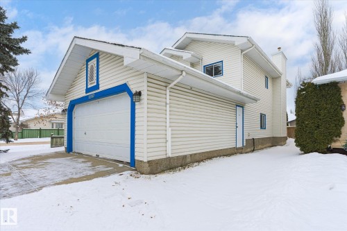 1187 Potter Greens Drive, Edmonton, AB - Outdoor With Exterior