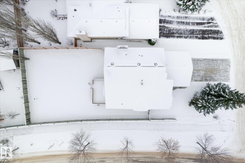 1187 Potter Greens Drive, Edmonton, AB - Outdoor