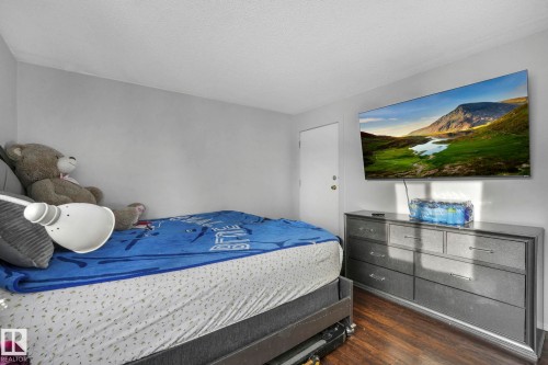 7 2808 116 Street, Edmonton, AB - Indoor Photo Showing Bedroom