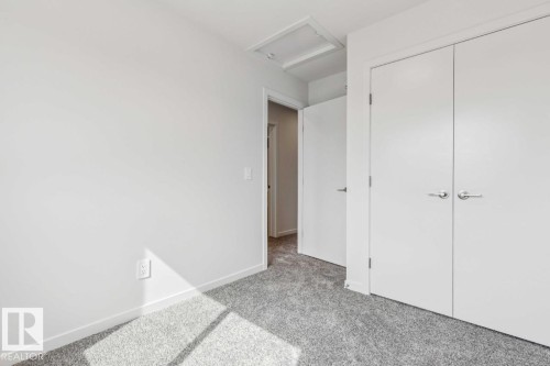 8128 228 Street, Edmonton, AB 
