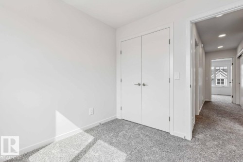8128 228 Street, Edmonton, AB 