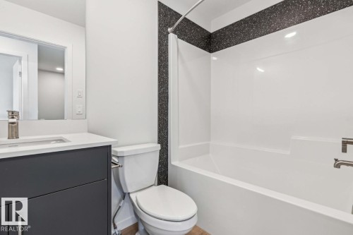 8128 228 Street, Edmonton, AB 