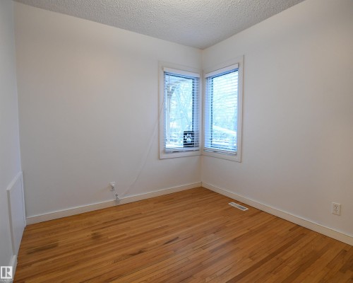 11622 123 Street, Edmonton, AB - Indoor Photo Showing Other Room
