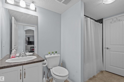 60 604 62 Street, Edmonton, AB - Indoor Photo Showing Bathroom