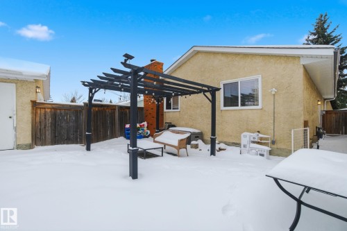 9904 171 Avenue Nw, Edmonton, AB - Outdoor
