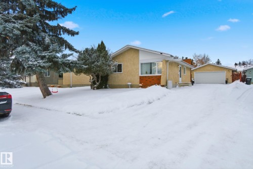 9904 171 Avenue Nw, Edmonton, AB - Outdoor