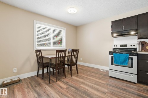 9904 171 Avenue Nw, Edmonton, AB - Indoor