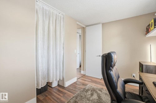 9904 171 Avenue Nw, Edmonton, AB - Indoor Photo Showing Office