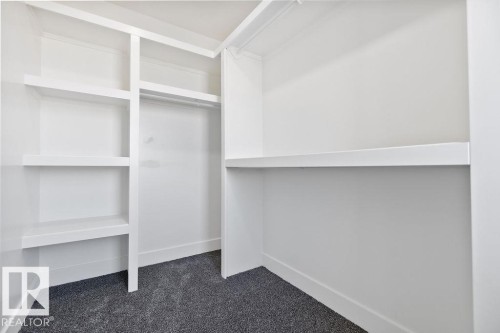 207 39 Avenue, Edmonton, AB - Indoor With Storage