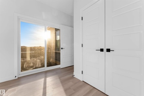 22932 80 Avenue, Edmonton, AB - Indoor Photo Showing Other Room