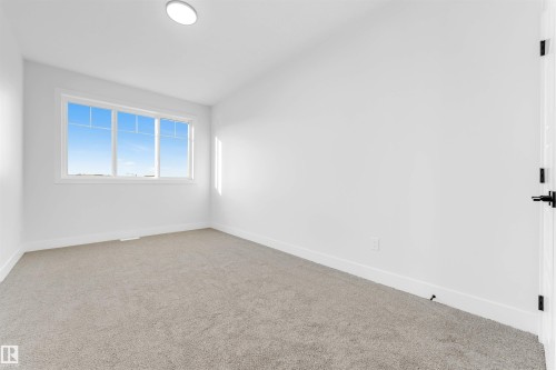 22932 80 Avenue, Edmonton, AB - Indoor Photo Showing Other Room