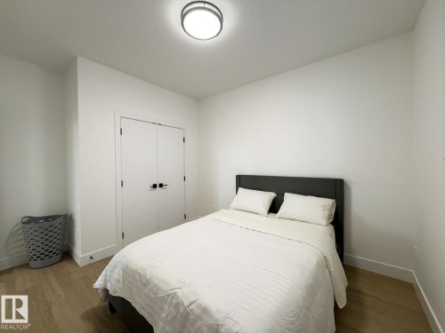 Upper 8903 Mayday Way, Edmonton, AB - Indoor Photo Showing Bedroom