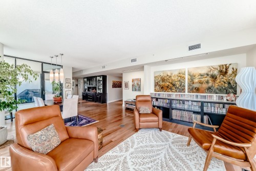404 10028 119 Street, Edmonton, AB - Indoor