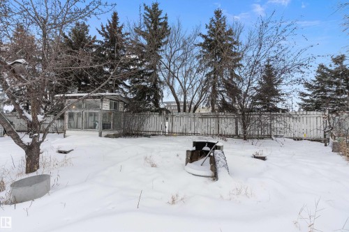 128 Warwick Crescent, Edmonton, AB - Outdoor