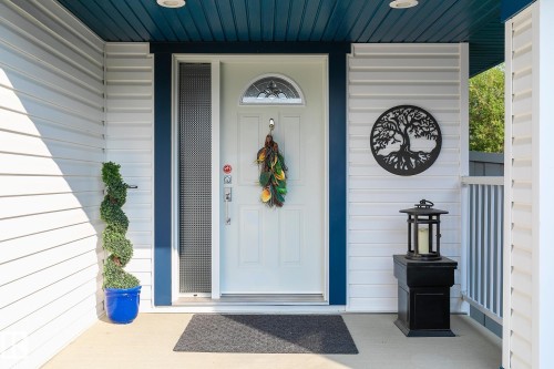 1035 Macewan Close, Edmonton, AB - Outdoor With Exterior