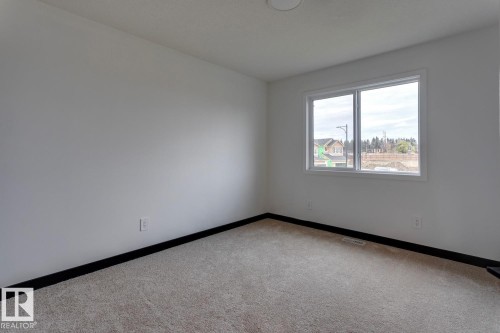 148 Catria Point(E), Sherwood Park, AB - Indoor Photo Showing Other Room