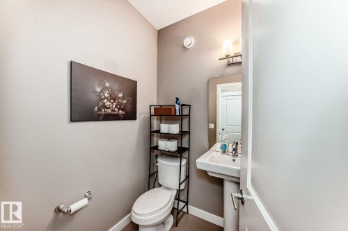 18136 76 Street, Edmonton, AB - Indoor Photo Showing Bathroom